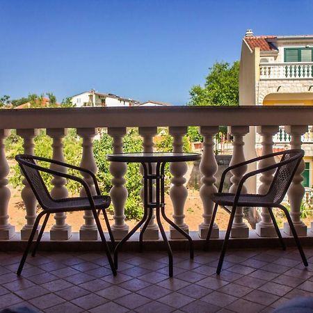 Apartments Mediterranean Sundance Vodice Luaran gambar